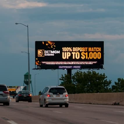 out of home advertising philadelphia digital billboards