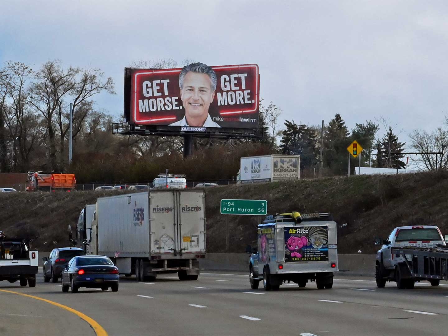 out of home advertising detroit