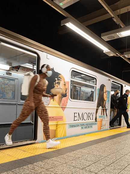 out of home advertising studios gallery new york city