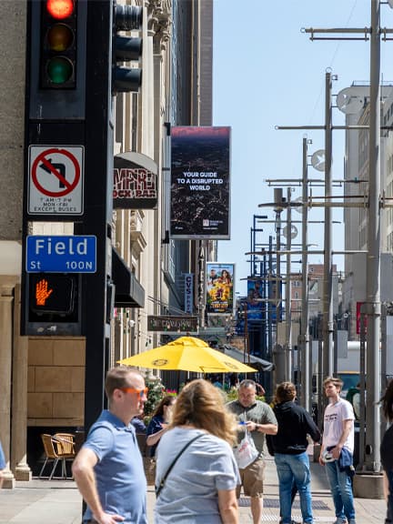 digital out of home advertising in dallas texas for the financial times