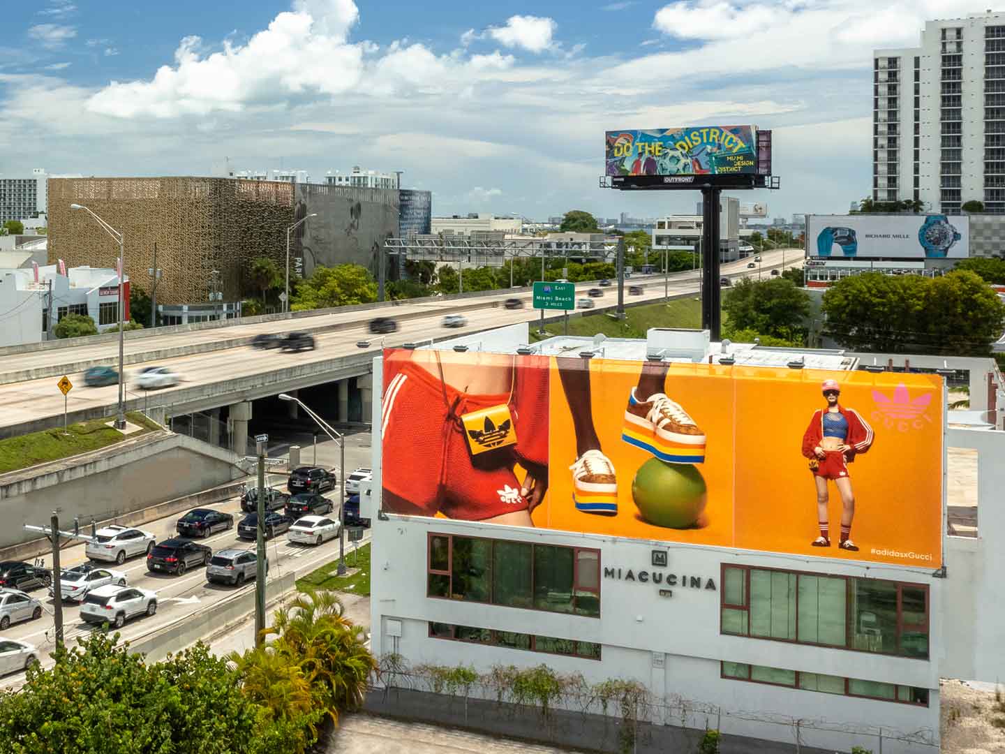 out of home billboard advertising miami