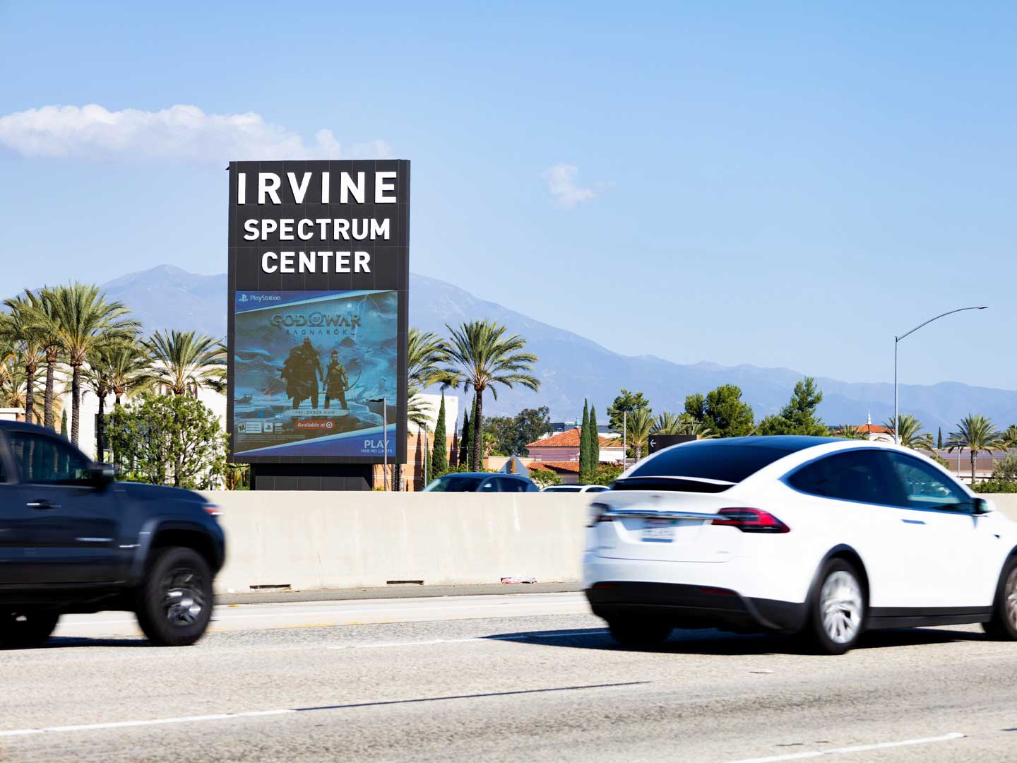 out of home billboard advertising orange county