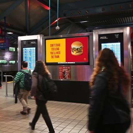 out of home digital billboard advertising mcdonalds chicago