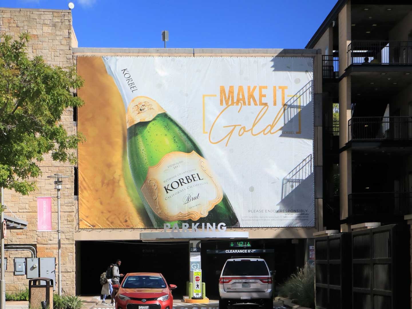 out of home advertising houston texas